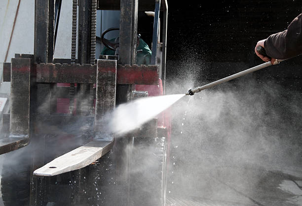 Best Local Pressure Washing Services  in Shadeland, IN